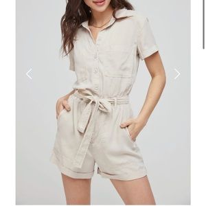 Bella Dahl Beige Short Sleeve Tie-Waist Romper